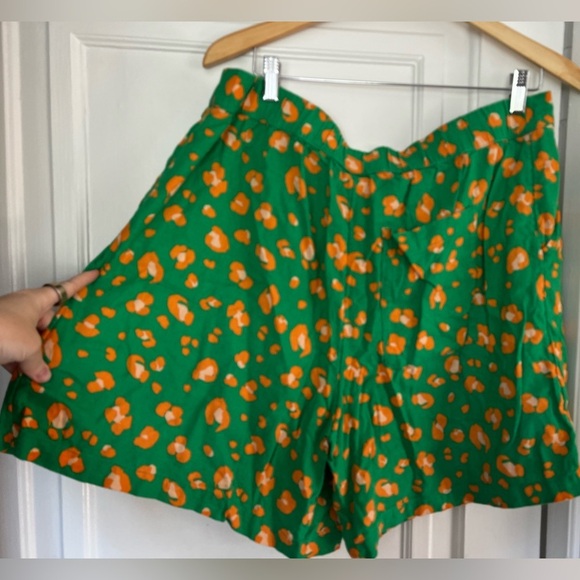 Tabitha Brown x Target Shorts XL Green Orange Leopard Print High Waist Zip Linen - Picture 7 of 10